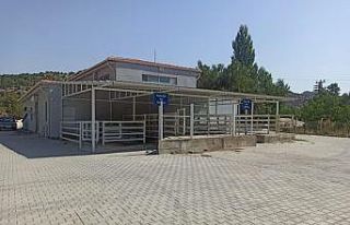 Gölbaşı’nda mezbaha bayrama hazır