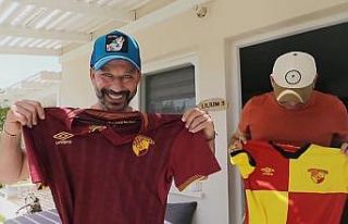 Göztepe, yeni sezon formalarını taraftarının...