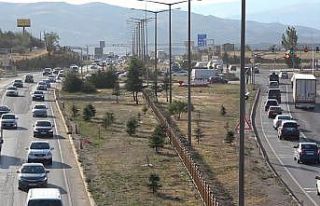 Gurbetçiler tatil yolunda: 43 ilin geçiş noktasında...