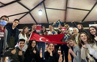 Gürsu Belediyesi gençlerin geleceğine ufuklar açıyor