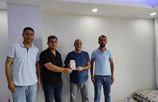 Güvenlik korucularından karakol komutanına teşekkür...