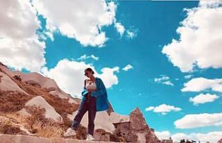 Güzel oyuncu Demet Özdemir’in Kapadokya fotoğraflarına...