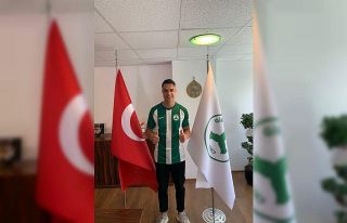 GZT Giresunspor, Joey Pelupessy’i kadrosuna kattı