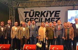 Hakkari 15 Temmuz için tek yürek