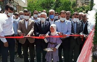 Hakkari AK Parti heyeti Kur’an kursu açılışına...