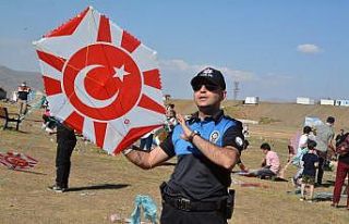 Hakkari’de 1. Geleneksel Çocuk Şenliği başladı