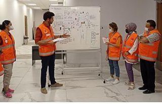 "Hastane afet ve acil durum planı uygulayıcı...