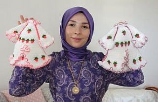 Hem çeyizini hazırladı, hem de meslek edindi