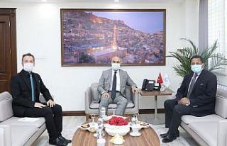 Hindistan Ankara Büyükelçisi Sanjay Panda Vali...