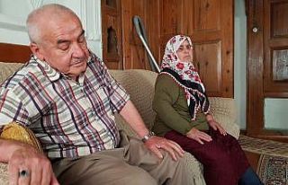 Hırsızlıkla suçlanan yaşlı adamın senetle 20...