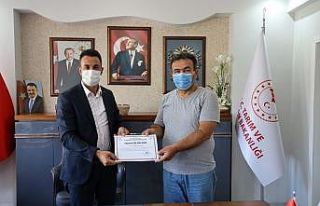 İl Müdürü Yoldaş, çalışanlarını böyle motive...