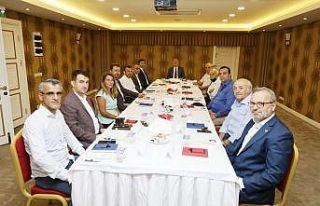 İnegöl’de ilçe başkanlarından örnek buluşma