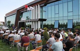 İşçilere ’Tedirgin olma aşı ol’ çalışması...