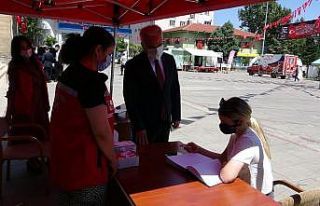 Isparta’da vatandaşlar 15 Temmuz’la ilgili duygularını...