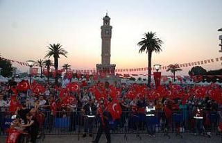 İzmir 15 Temmuz’u anıyor