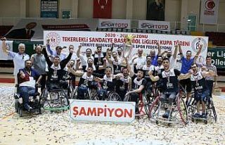 İzmir Büyükşehir Belediyespor’un lisanslı sporcu...