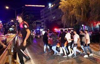 İzmir’de bıçaklı, kaldırım taşlı ’omuz...