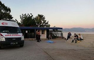 İzmir’de denizde erkek cesedi bulundu