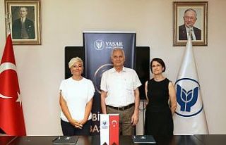 İzmirli iç mimarlara mesleki gelişim katkısı