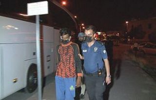 Kaçak göçmenlerin oyununu polis bozdu