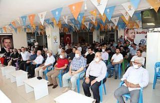 Kahta AK Parti’de bayramlaşma töreni