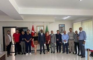 Kamerun Büyükelçisi Tchatchuouwo’dan Türk iş...