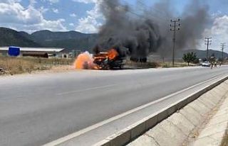 Kamyonet alev alev yandı, faciadan son anda dönüldü