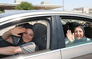 Kapıkule’de gurbetçilerin hüzünlü dönüş...