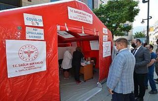 Karabük Valisi Gürel’den gençlere "aşı...