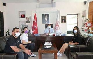 Karadayı ve Mercan Ali İhsan Kabakcı’yı ziyaret...