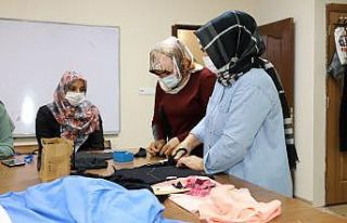 Karaköprü’de kadınlar hem öğreniyor hem kazanıyor