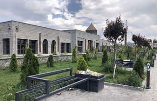 Kars Bedesten bölgesinden çöpler alınmıyor