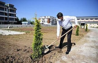 Kartepe’de 15 Temmuz şehitleri için fidan dikildi