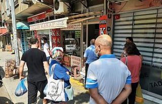Kasaplarda kıyma çektirme yoğunluğu