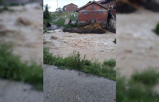 Kastamonu’da sağanak yağış nedeniyle bir köy...