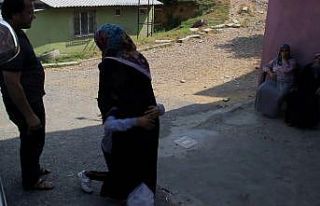 Kaybolan küçük kızın annesi ile kavuşma anı...