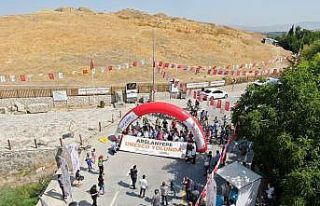 Kayısı Festivali 1.Ulusal Arslantepe Bisiklet Yarışı...