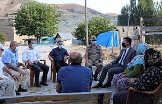 Kaymakam Kaptanoğlu köylülerle bir araya geldi