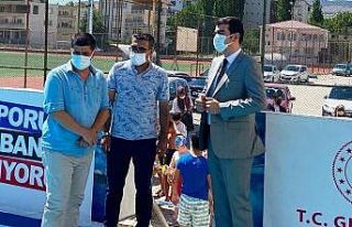 Kaymakam Köksal, yaz spor kurslarını inceledi