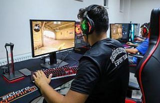 Kayseri’nin tek lisanlı espor kulübü Talas Espor...