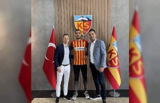 Kayserispor, Majid Hosseni’yi açıkladı