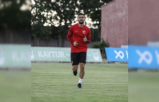 Kayserispor’da Alibec ve Avramovski takıma katıldı