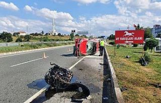 Kaza yapan aracın motoru 50 metre fırladı