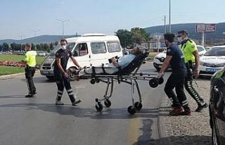 Kaza yapan sürücü şoka girdi