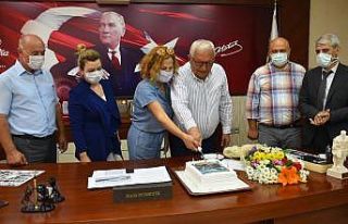 Kent Konseyi’nden Başkan Posbıyık’a pastalı...