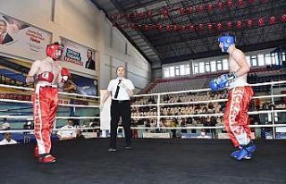 Kick Boks Türkiye Şampiyonasında Denizlili sporcular...