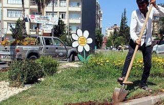 Kilis’te parklara yaz bakımı