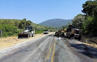 Kırsal Mahallelerin yolları yenileniyor
