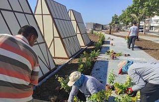 Kırsalda ve merkezde çevre düzenleme çalışmaları...
