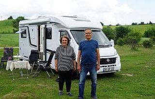 Kısıtlamada torunlarını büyüten çift, yasaklar...